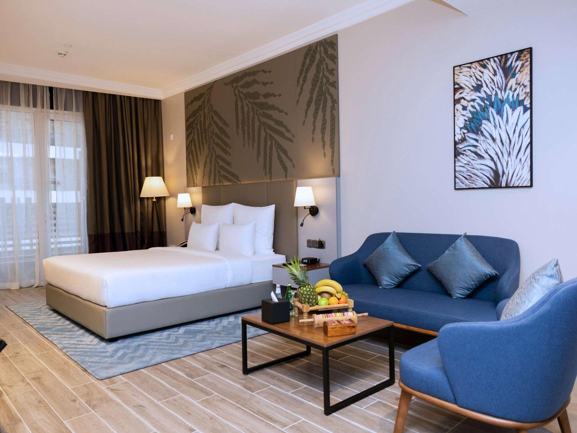 Mercure Riyadh Al Anoud Exterior photo